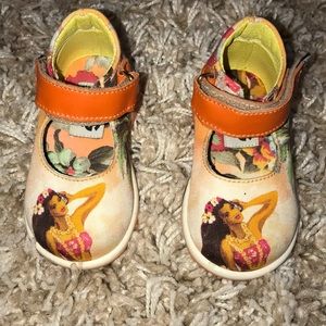 Baby girl shoes
